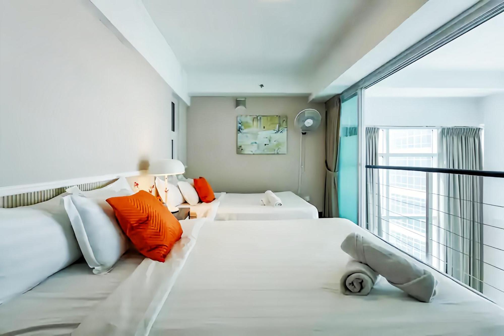 Maritime Seaview Suites Penang George Town Exterior foto
